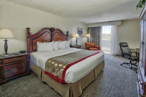 Ramada by Wyndham Albuquerque Midtown