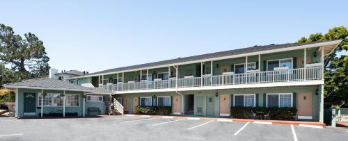 Villa Franca Inn - image 14
