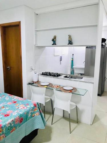Studio Apartment image 10