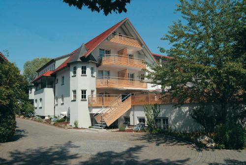 Pilgerhof und Rebmannshof - Hotel - Uhldingen-Mühlhofen