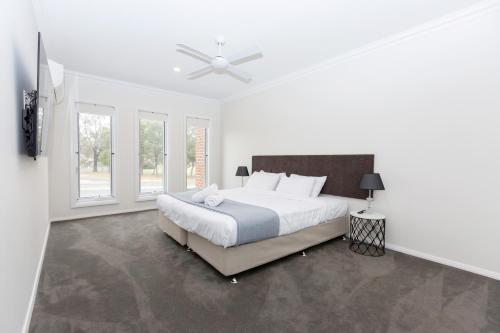 Wagga Apartments #2 photo 3