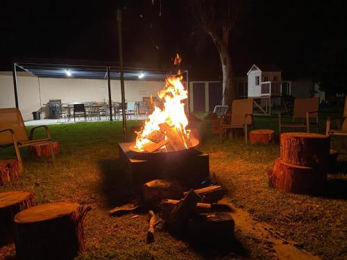 酒店活動, Lakeside Motel Waterfront in 湖口地區鎮