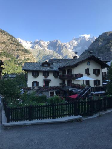 Maison Laurent Courmayeur