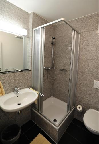 Hotel Christl München Innenstadt - image 6