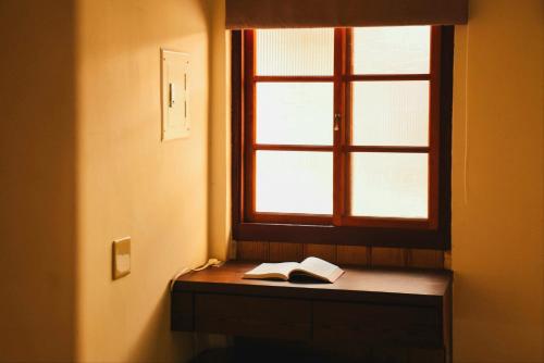 Superior Double Room with Bath image 7