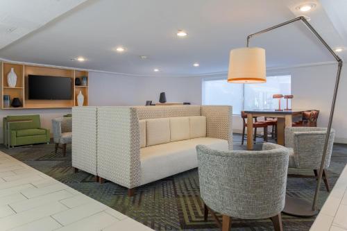 Holiday Inn Express Milwaukee - West Medical Center by IHG in Wauwatosa, USA