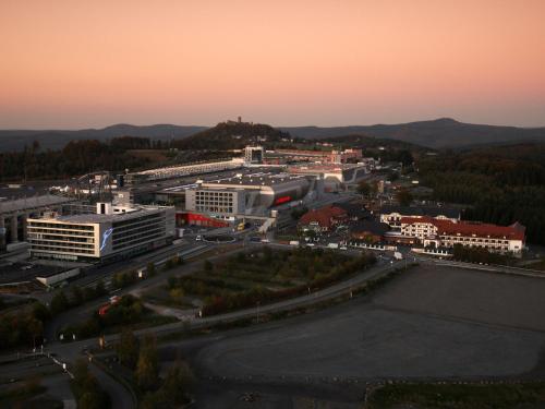 Lindner Nürburgring Motorsport Hotel - image 9