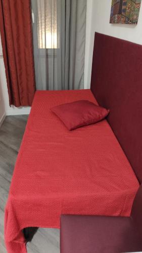 Triple Room image 2