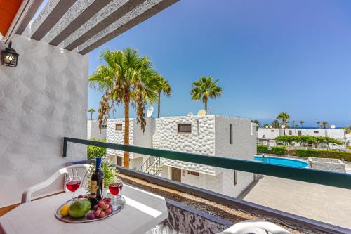 apartment APART AMERICA - 150 meters from the beach, free Wi-Fi 1