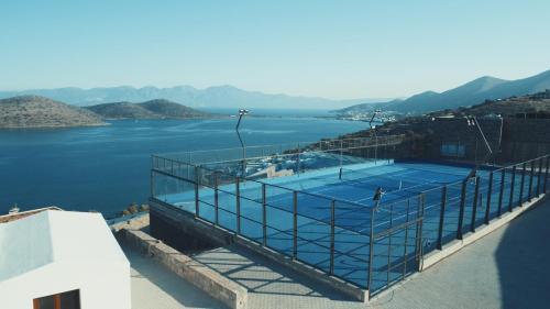 Royal Marmin Bay Boutique & Art Hotel - image 3