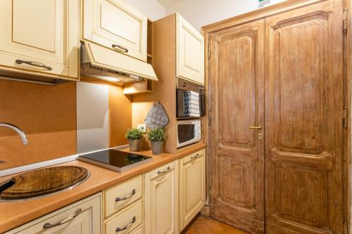 Frattina Apartments - image 7