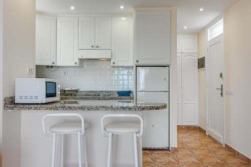 apartment APART AMERICA - 150 meters from the beach, free Wi-Fi 3