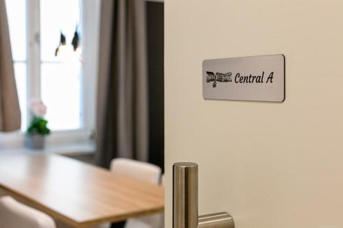 Apartment Central - image 13