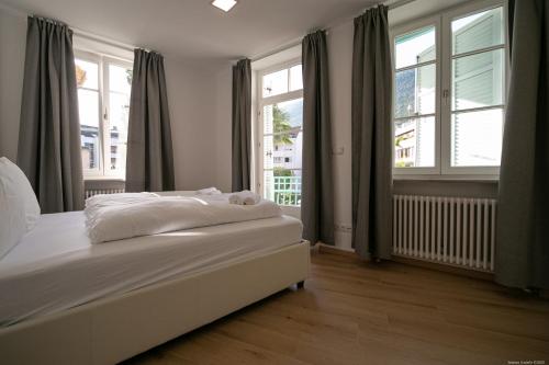 Apartment Central - image 14