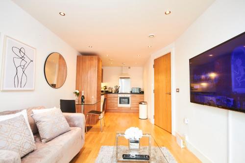 Deluxe Leeds City Centre Apt with Free Parking NO Balcony, Leeds (foto 7)