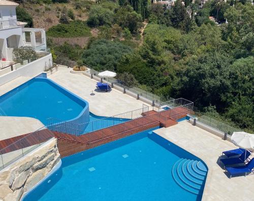 Tala Luxury apartments with pool by Raise