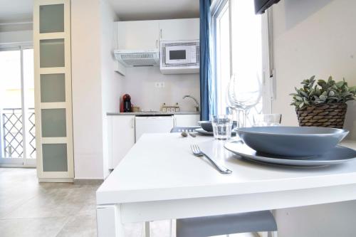 Apartamentos CENTRO SALECIANOS 1