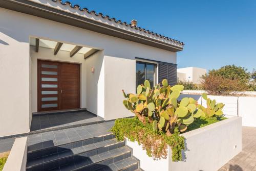 Sea View - image 2