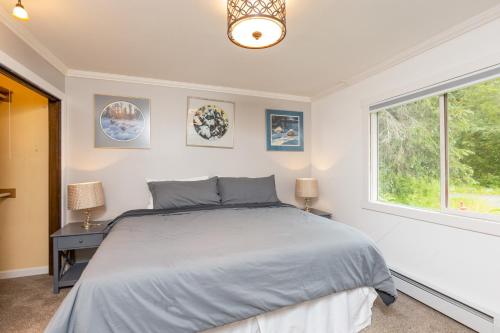 The Octagon in Girdwood - image 8