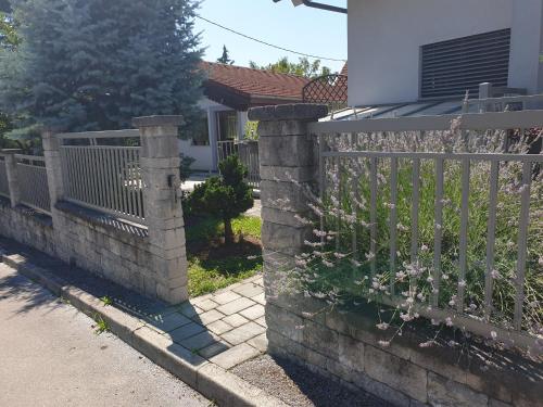 Studio EMMA Ljubljana - FREE parking, AC, Wifi, Lublaň (fotografie 3)