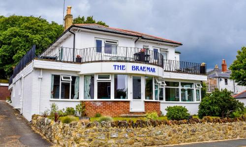 Braemar - Accommodation - Shanklin