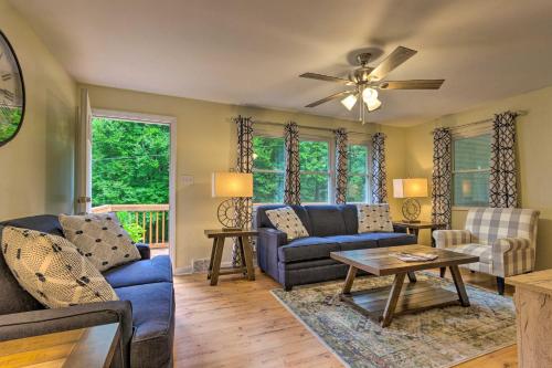 Quiet Asheville Home Near Appalachian Trail and Dtwn in Asheville, USA