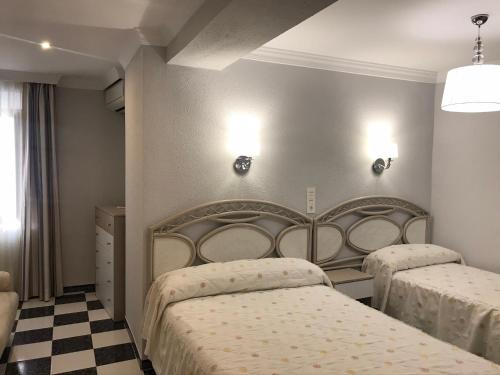 Hostal Plaza Damasco - image 14