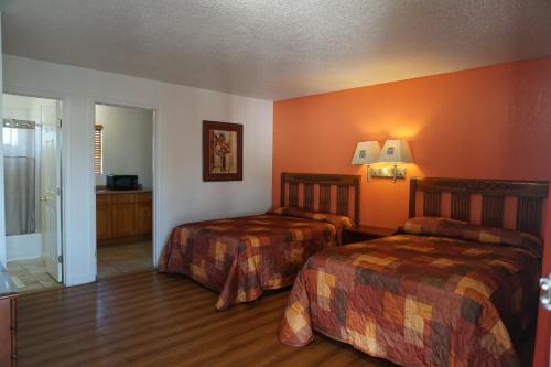 Valley Motel – Concord, CA