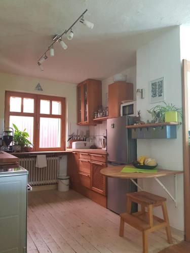 Konyha, Ältestes Haus in Quentel - Ferienwohnung 2 mit Dachterrasse (Altestes Haus in Quentel - Ferienwohnung 2 mit Dachterrasse) in Hessisch Lichtenau
