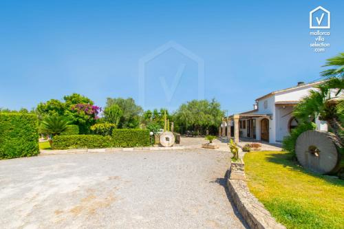 Holiday Home image 6