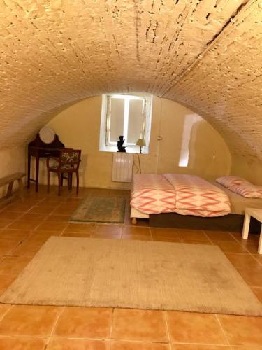 Maison du jardinier in Épineuil-le-Fleuriel