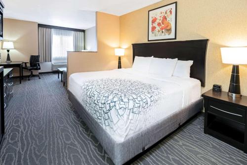 La Quinta by Wyndham Logan - main image