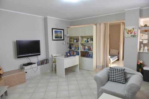 Fanis Apartment in 萊查伊奧