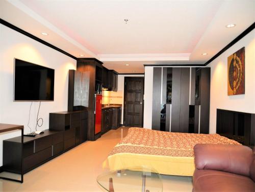 Holiday Home room in Angket condominium fully furnished 14th floor studio apartment