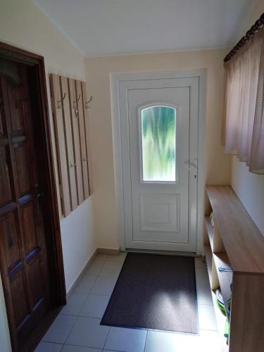 Otthon Apartman