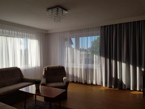 Apartament Aleksandra we Wielu z widokiem na jezioro