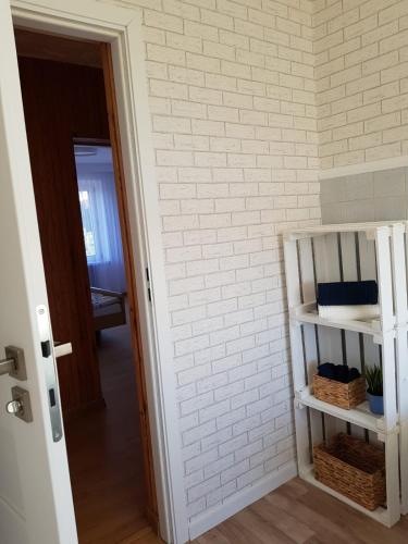 Apartament Aleksandra we Wielu z widokiem na jezioro