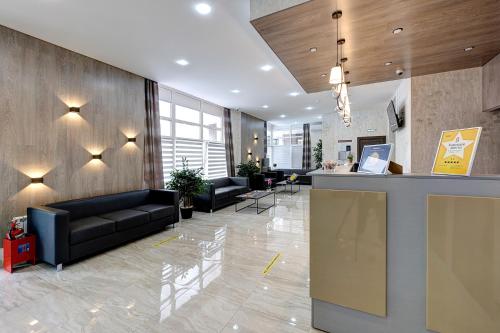 Premier Hotel - image 4