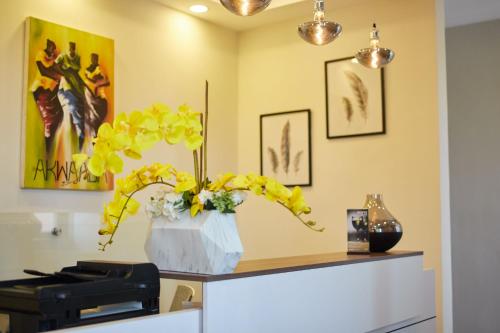 Lobby, The Alima Suites in Cantonments