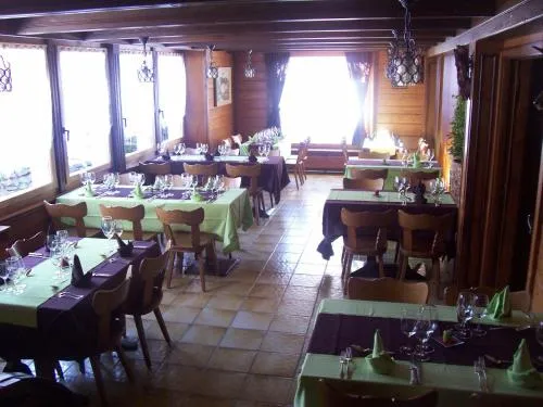 Hôtel du Gd-St-Bernard in Liddes, Schweiz