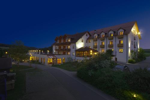 Panorama-Hotel am See - image 8