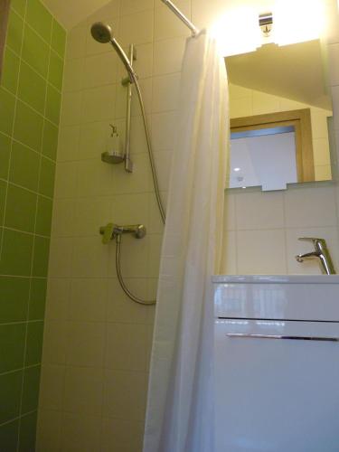 Double Room image 9