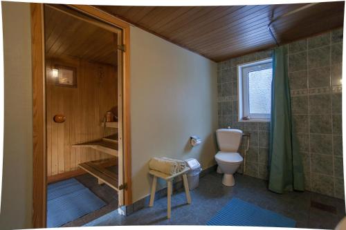 Fürdőszoba, Vastriku Holiday Home in Nasva Kula (Saaremaa)