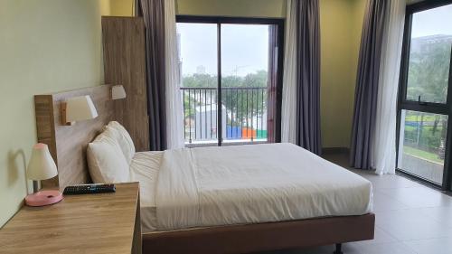 OMELY HOTEL