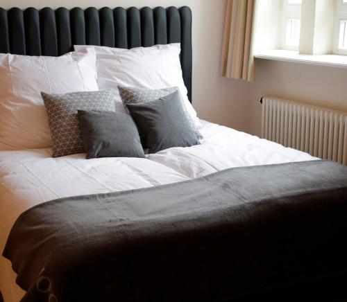 Z&B Hotel - image 14
