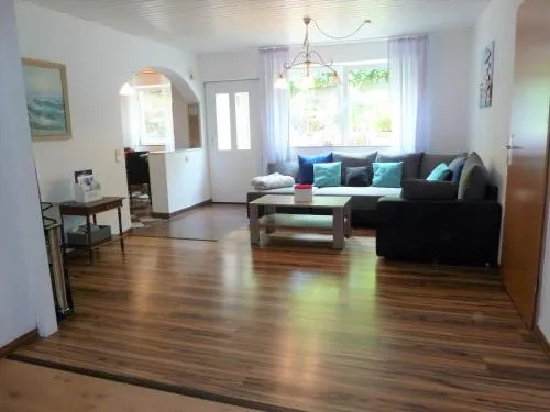 Apartment de luxe 73 qm mit 3 Zimmer und Terrasse in Einhausen, Deutschland