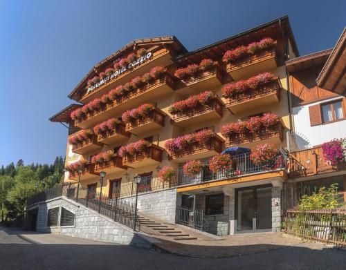 . Dolomiti Hotel Cozzio