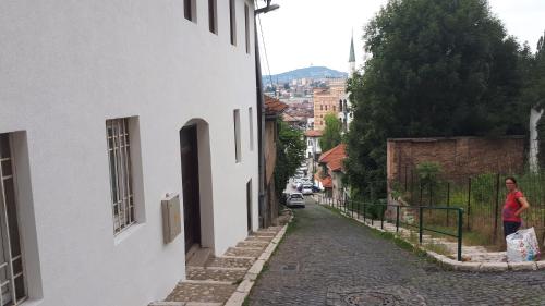 Apartments Alifakovac - image 14