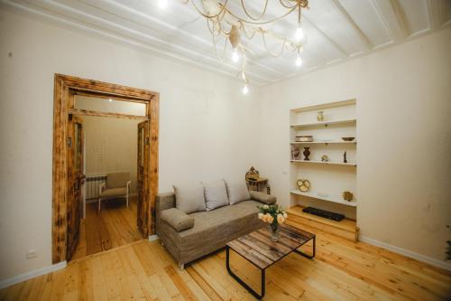 Mkhitaryan Guest House - image 12