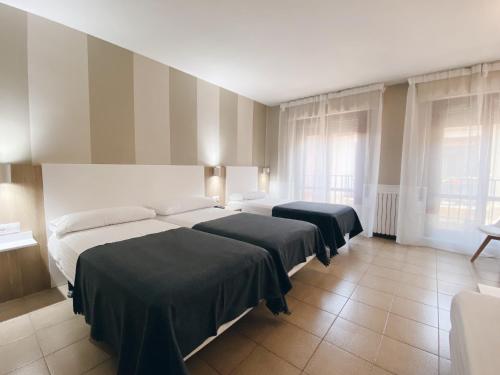 Hotel Rio Arga (centro) in Zaragoza City Center